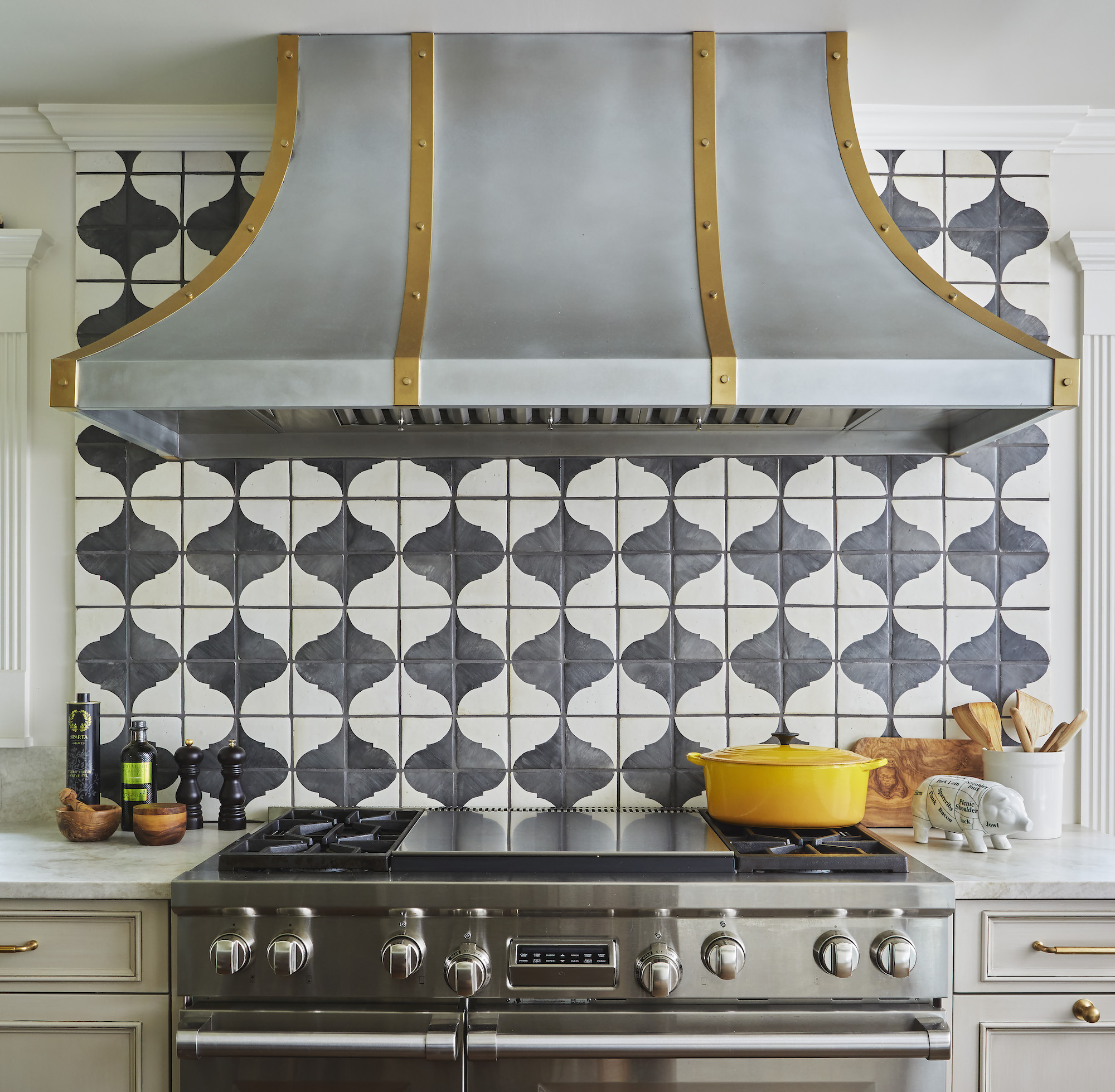 BW Fr Bistro main image French style kitchen