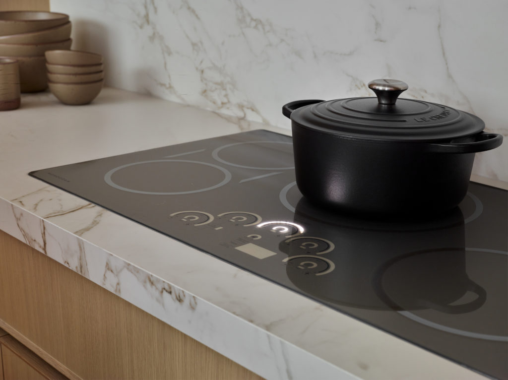 Induction cooktop