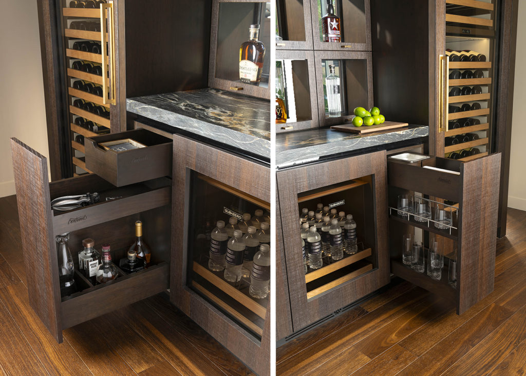 Bar pull outs Pull out cabinets on either end of of the bar