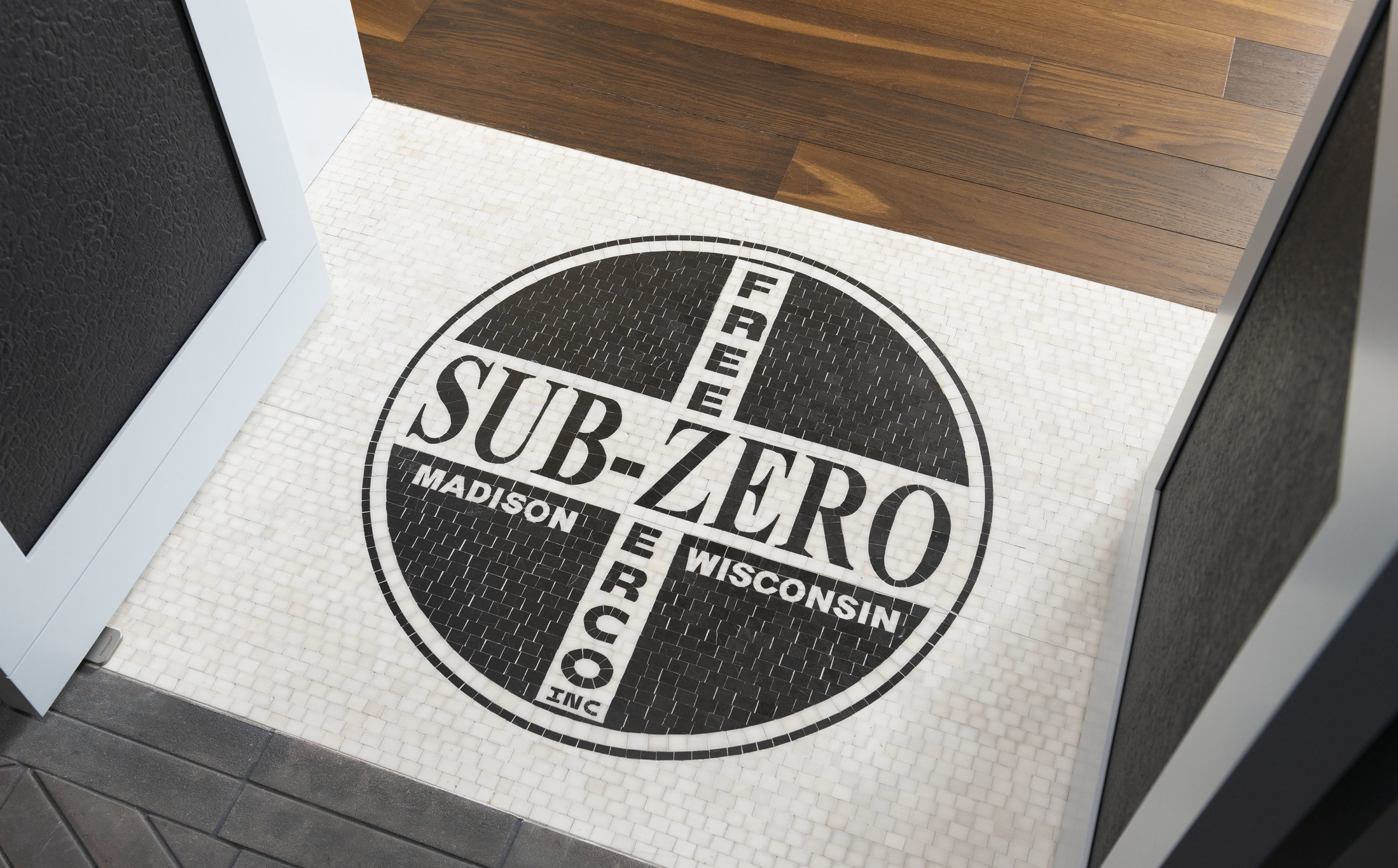 DLP_4505 Custom marble mosaic of Sub Zero logo