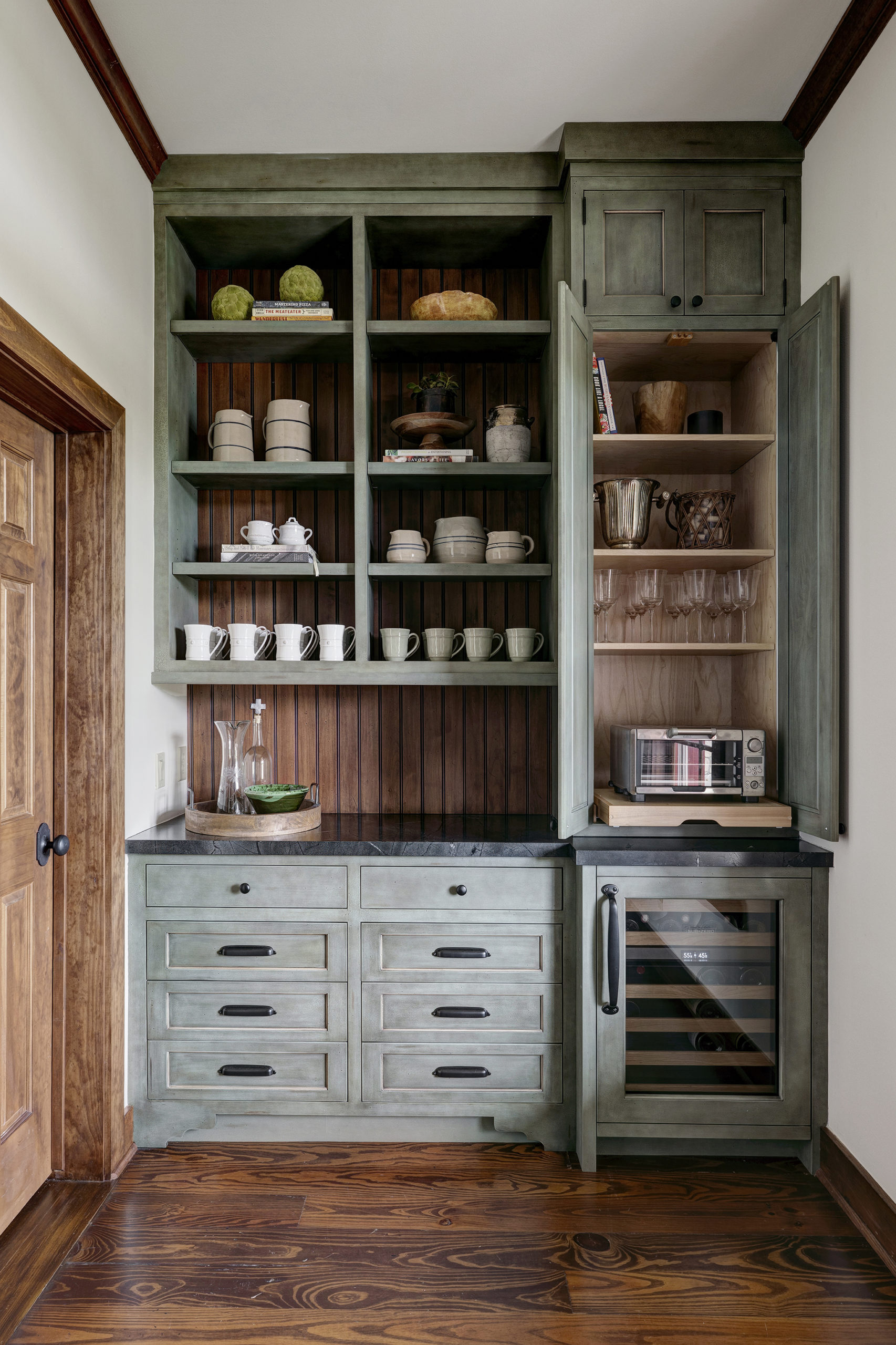 1_2w open cabinets show glassware storage